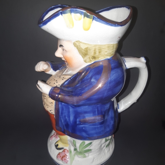 Allertons Staffordhire colonial snuff taker 6 3/4" Toby Pitcher 1912-1915 - Picture 5 of 14